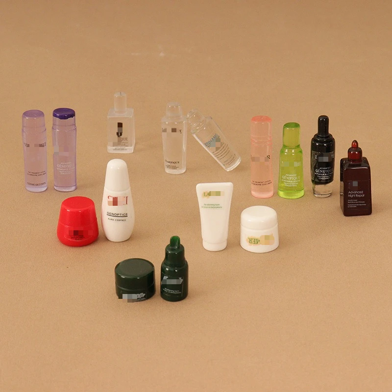 Mini Beauty Skincare 1set Cosmetics Bottle Resin Dollhouse Miniatures Simulation Kawaii Home Decor Doll Accessories Model Scale