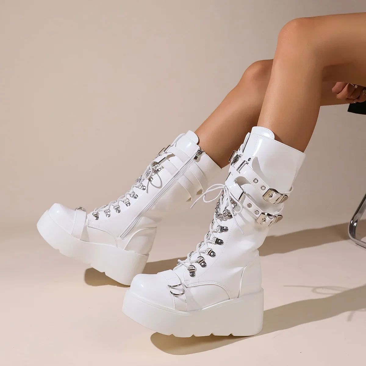 

2025 new Platform Boots Riveted Buckle Wedges High Women's Boots Punk Spice Chic Biker Rider Boots