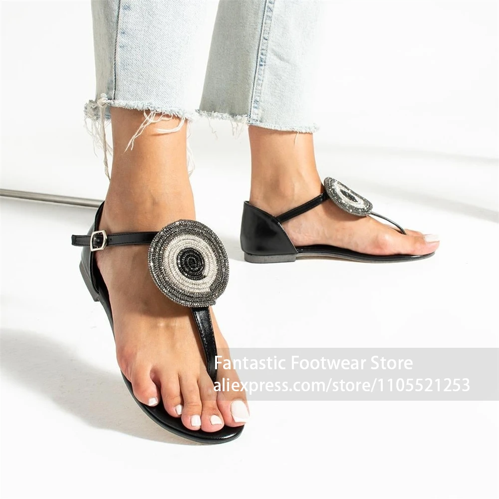 

Spiral Circular Rhinestones Thong Sandals Ankle Strap Flat Summer Shoes Open Toe Luxurious Gradient Crystal Handmade Women Shoes