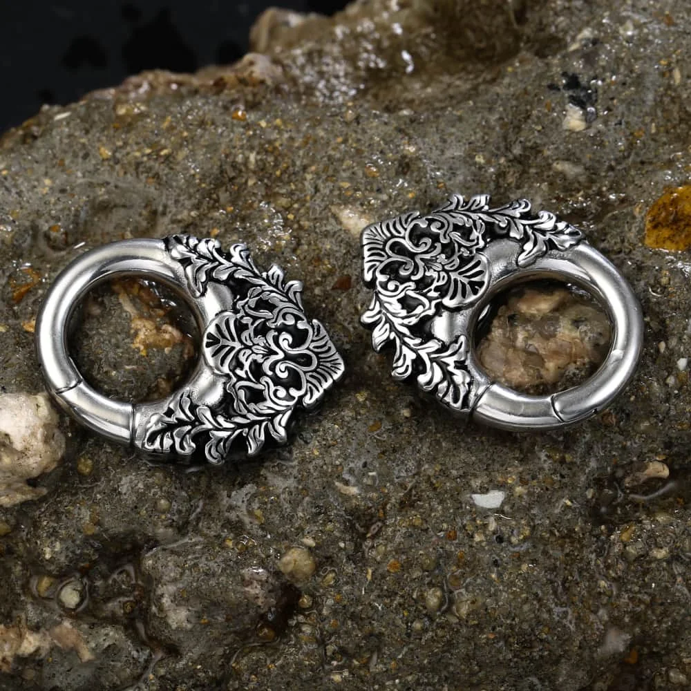 Casvort 2PCS Stainless Steel Ear Weights Hanger for Pierced Ears 4G 5mm Magnetic Clicker Ear Gauges Vintage Flower Vines Pattern