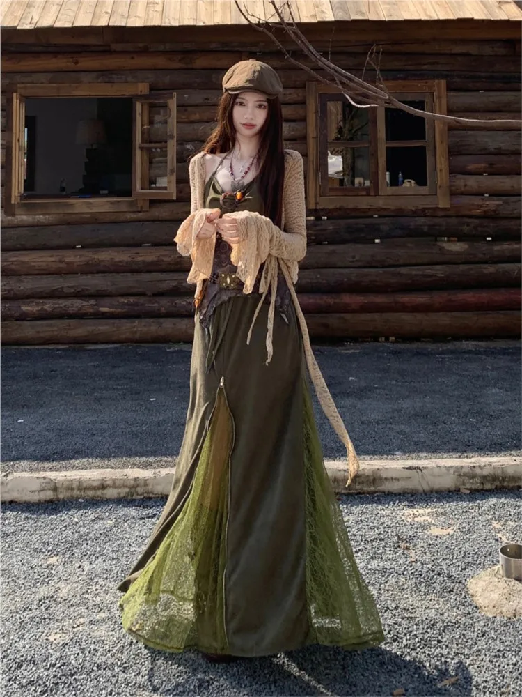 

A unique new travel ethnic style dress set with an exotic