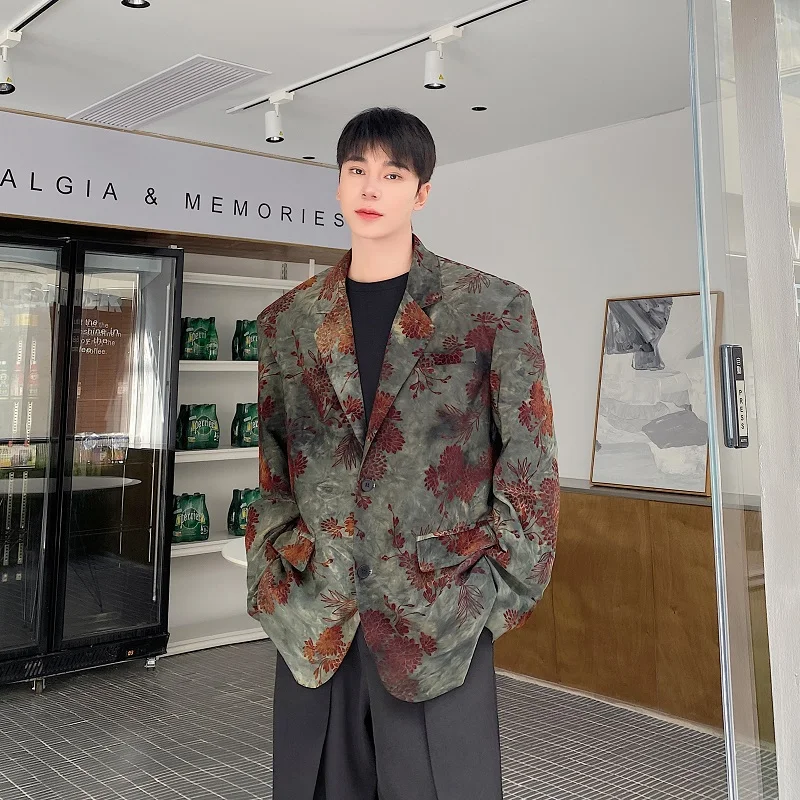 

New Chinese Sle Floral Pattern Men's Suit Jaet 2025 New Retro Feel Padded oulder Western Sle Casual Wear All Seasons