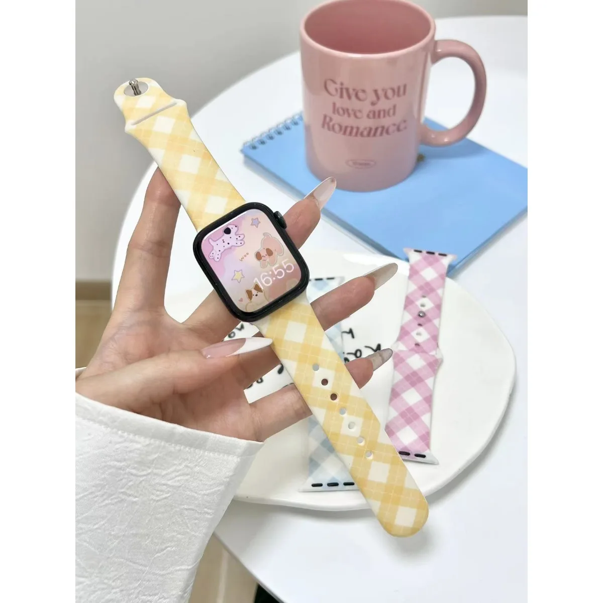 Watch Band For iWatch 42/44/45/46/49mm 38/40/41mm Silicone Fashion Watch Strap for Watch Series Ultra2 Se 10/9/8/7/6/5/4/3/2/1_voghion.com