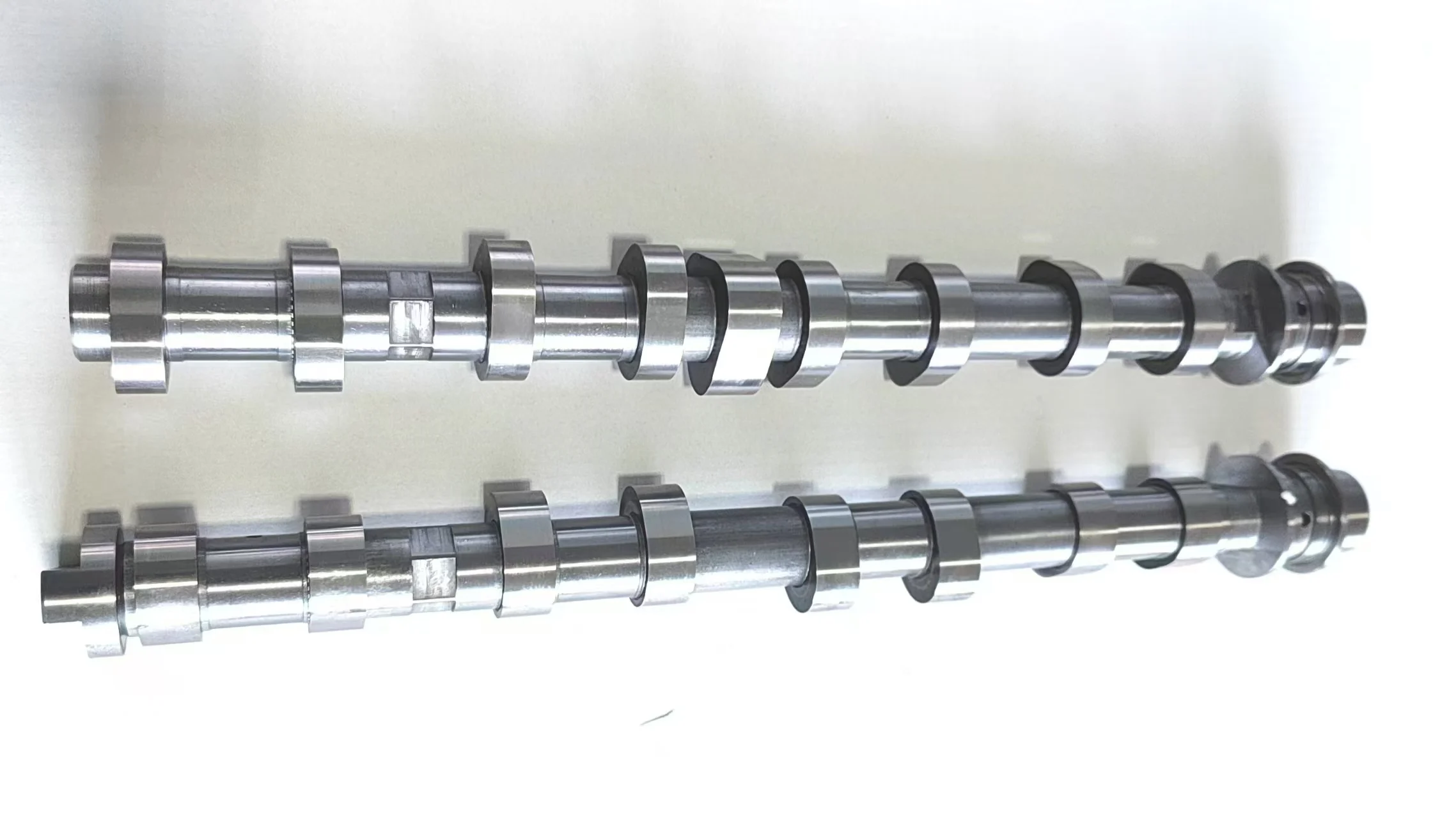 OEM Quality Factory Camshaft for  BM W  N20 N26 Cam Shaft  1317616470  11317616469  Intake Camshaft Exhaust Camshaft