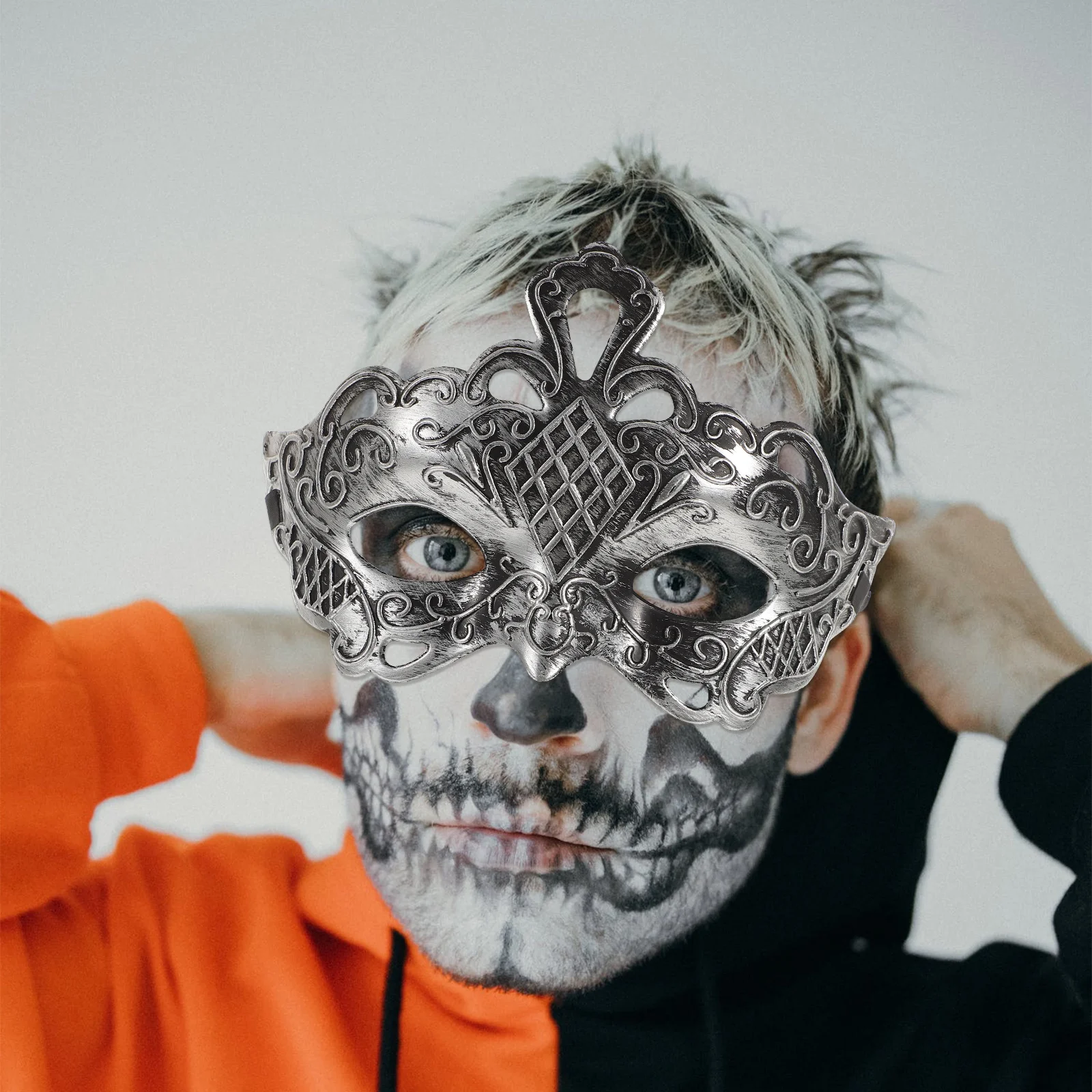 

6Pcs Silver Masquerade Mask Vintage Half Face Halloween Mardi Gras Ball Party Costume Masks Silver Masquerade Mask