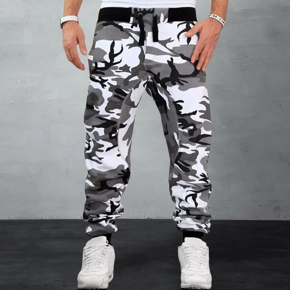 

Lightweight Men Camouflage Sweatpants Camouflage Print Men's Sweatpants with Drawstring Waist Ankle-banded Design for Gym