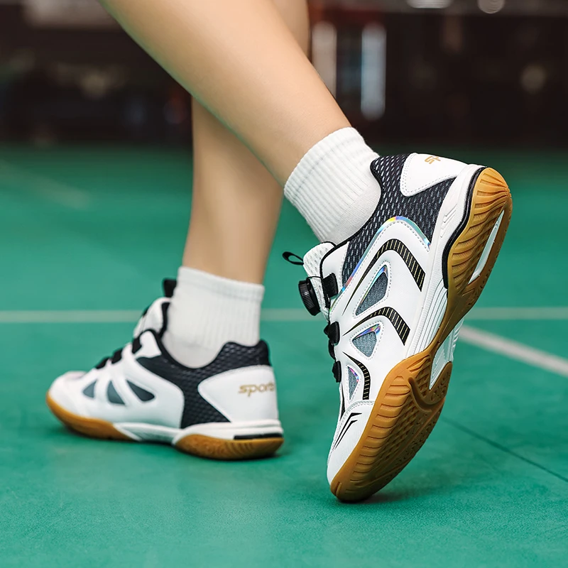 

New Professional Table Tennis Shoes for Both Men and Women, Lightweight and Comfortable Badminton Shoes Sizes 31-45