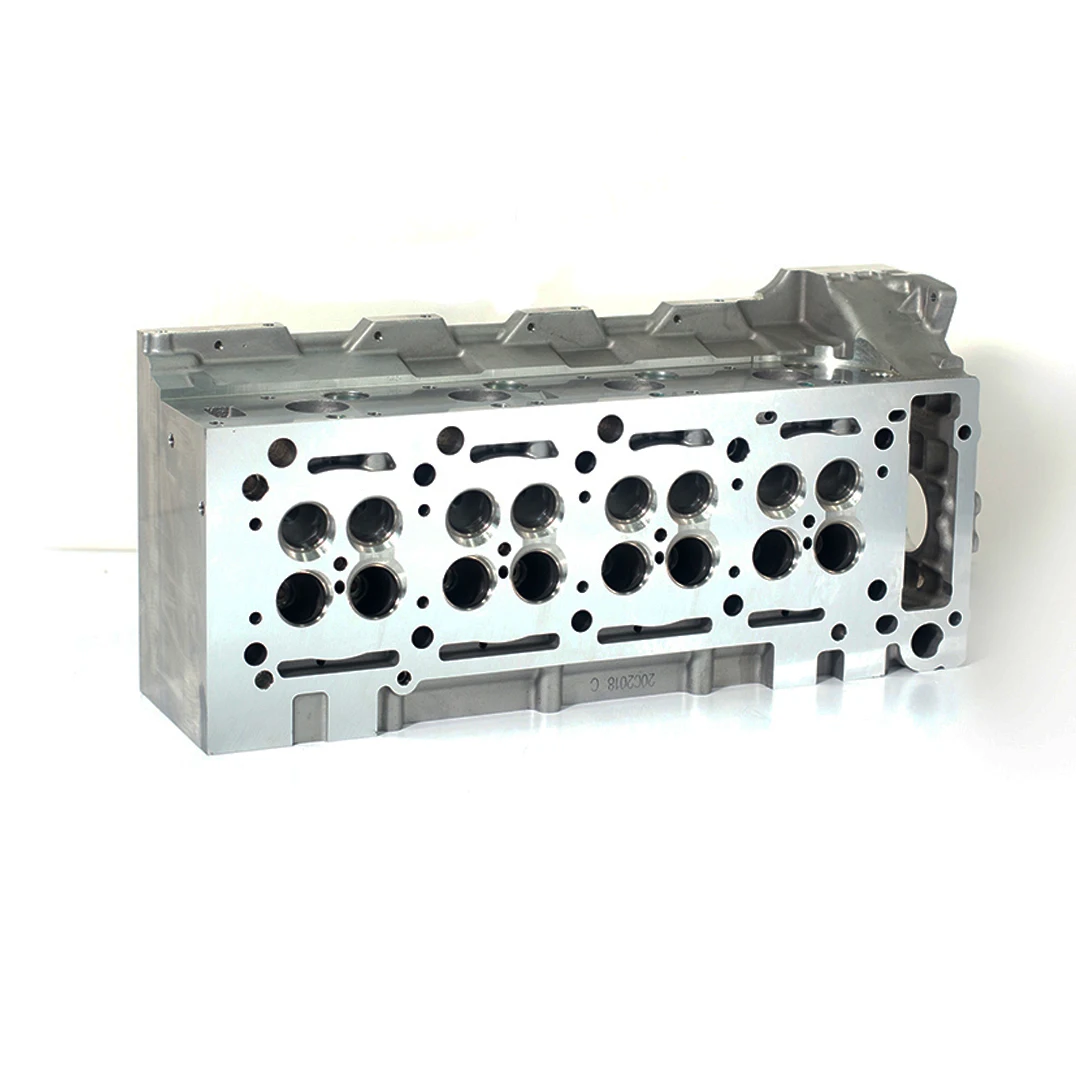 Auto Engine Parts 6110100920 AMC908573 Cylinder Head For OM611.960 OM611.961 C 200 CDI 16V C 220 CDI 16V E 200 CDI 16V