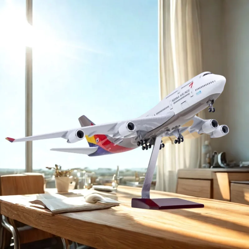 1:150 مقياس 47 سنتيمتر الخطوط الجوية الآسيوية 747 طائرة نموذج طائرة كوريا طائرة مع ضوء عجلة لجمع لعبة الطائرة الهدايا