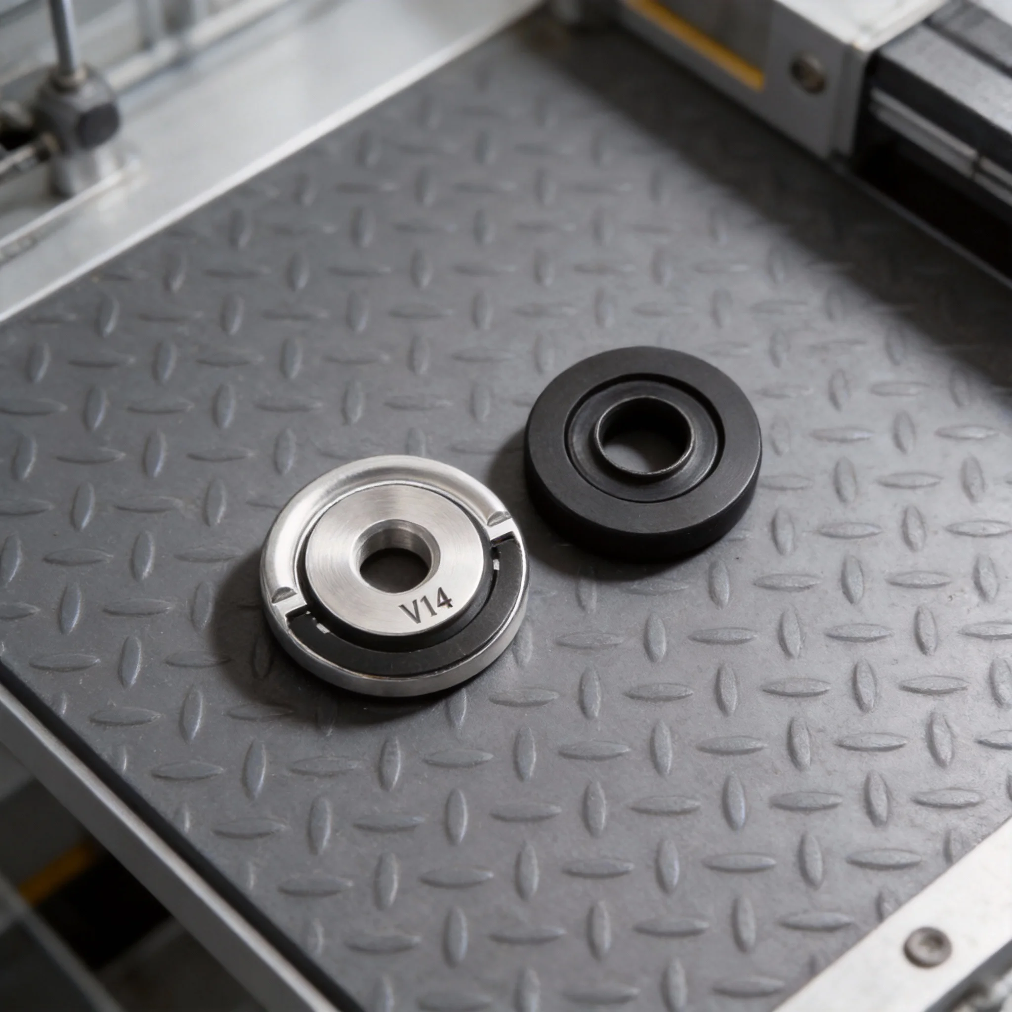 

M14-Quick Release Self-Locking Grinder Pressing Plate Flange Nut Power Chuck Set Metal Galvanized Grinder Power Tool Parts