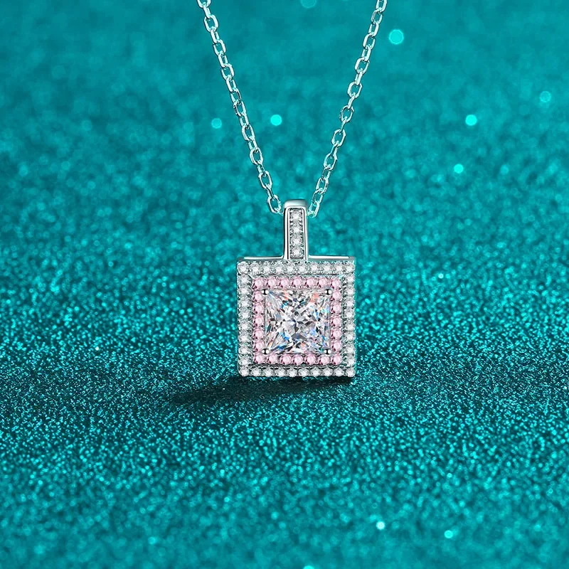 18K gold diamond sugar cube necklace women's square moissanite buckle chain 1 carat Pt950 platinum rose gold pendant