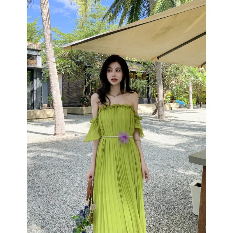 2024 Summer Green Off Shoulder Chic Fairy Skirt Temperament Gentle Heavy Work Delicate Princess Longuette Solid Ball Dress