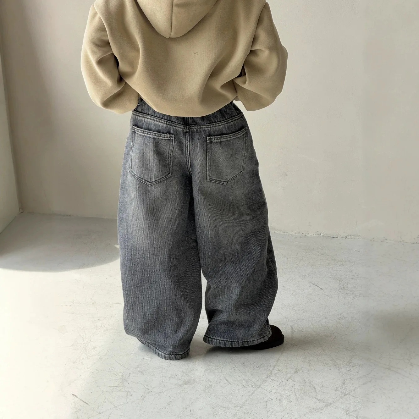 Korean Children Pants 2026 Autumn Winter New Boy's Wash Machete Jeans 2-10Year Girls Wide-leg Pants Denim Trousers