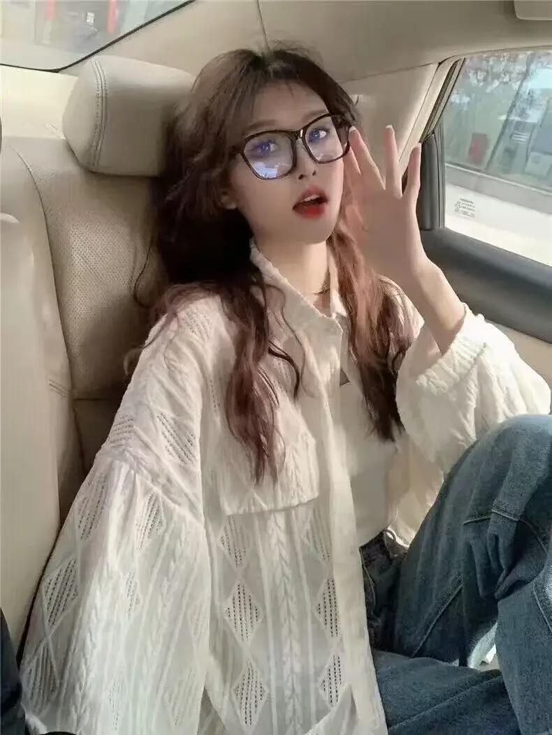 

Personality Hollow Out Shirts Women Spring Autumn Geometrical Pattern Chic Design Thin Tops Loose Niche Design Solid Color Shirt