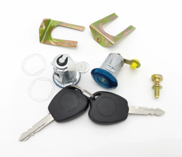 

Lock Cylinders set for Geely Panda / Global Eagle GX2 Ignition Switch Lock Cylinder Door Lock Cylinder Anti-Theft Lock Cylinder