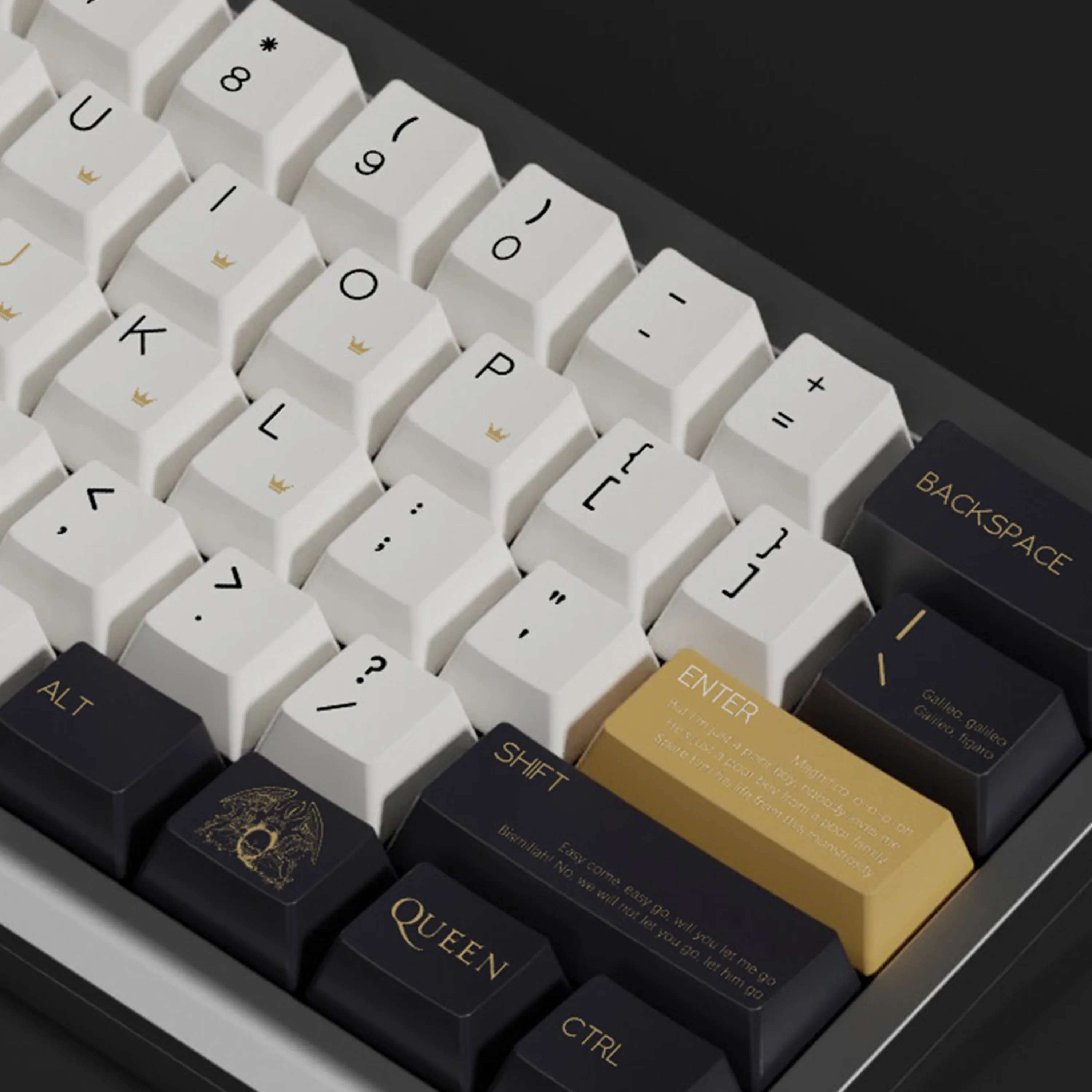 

Queen-Customized Original Height Keycaps Mechanical Keyboards PBT Sublimation Split Spaces