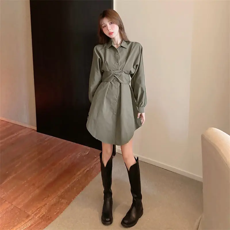 Femme robe à manches longues vêtements verts en ventes 2025 mode rétro élégant luxe Y2k concepteur t-shirts chemise robes pour les femmes