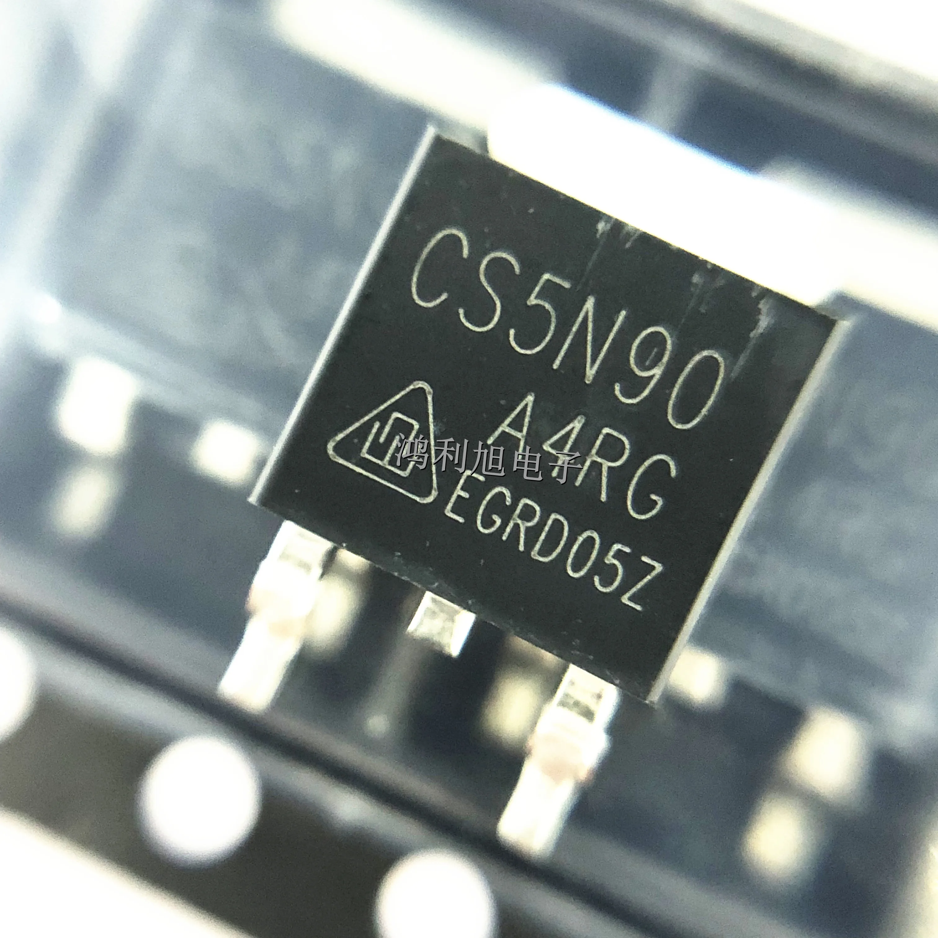 

10 шт./партия CS5N90A4R-G CS5N90A4R CS5N90 TO-252 900V 5A N-образный полевой транзистор MOS, абсолютно новый оригинальный телефон