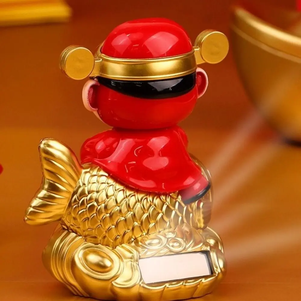 Solar Powered Nodding God of Wealth Ornament Yuanbao Design Automatic Nodding Wealth Attraction Koi Decoration New Year Gift ABS