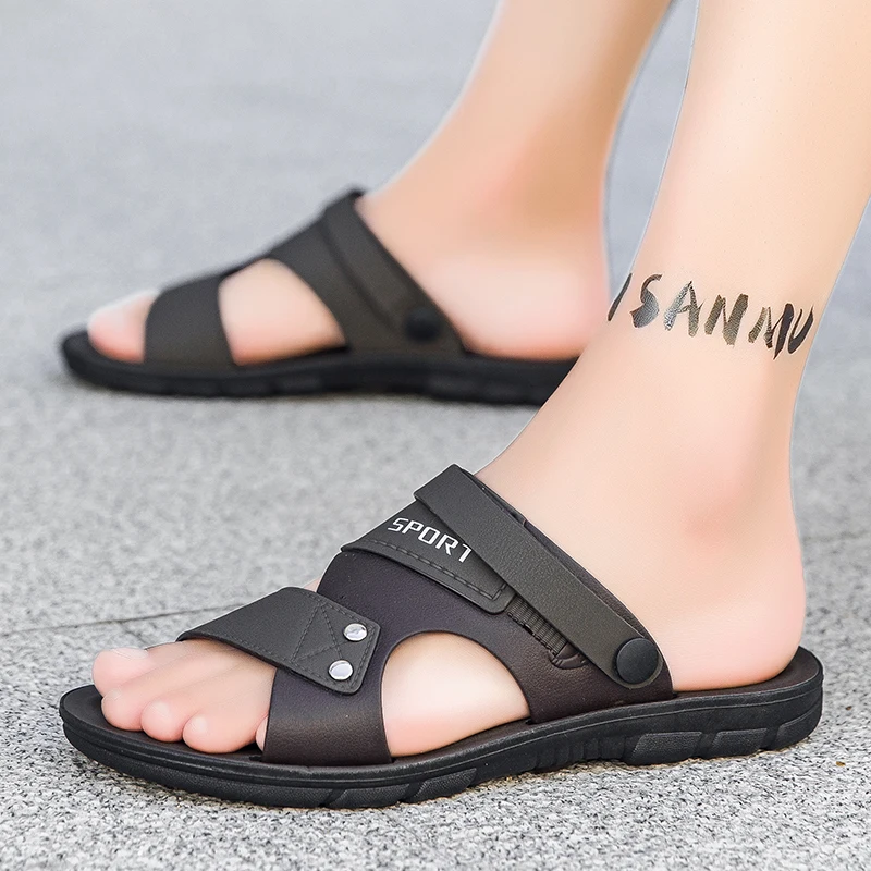 Sandals men's wear 2024 summer new waterproof anti-slip slippers sports driving dual-purpose dad beach shoes.