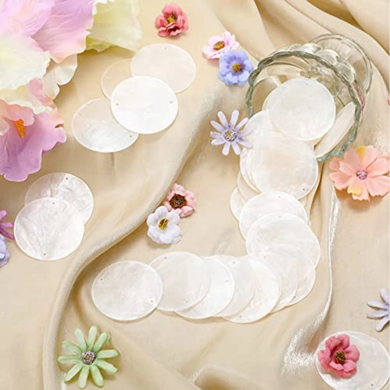 Imagem -02 - Rodada Natural Shell Branco Shell Conchas para Wind Chimes Jóias Decoração de Casa 60 Pcs Buracos