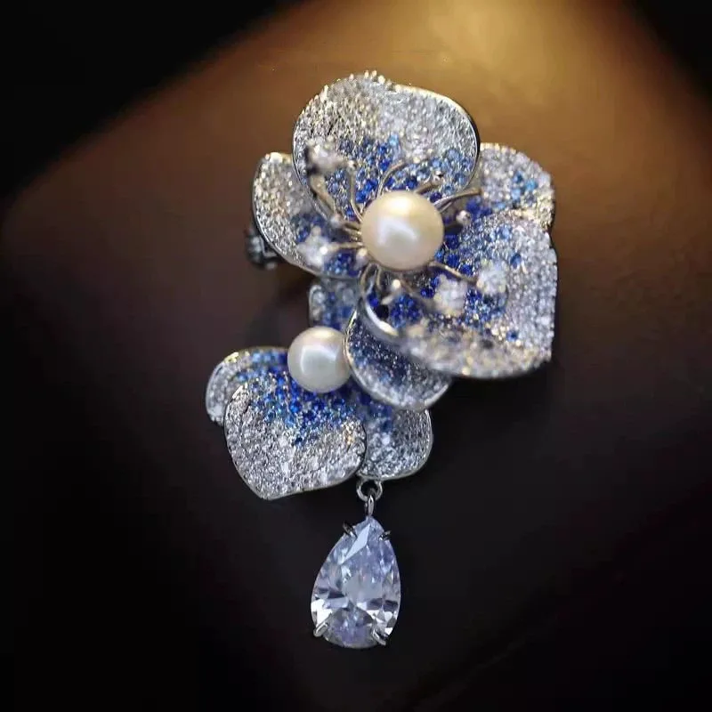 Light Luxury Elegant Zircon Pearl Flower Phalaenopsis Brooch For Women Fashion Sweet Crystal Jewelry Geometry Jewelry Gifts