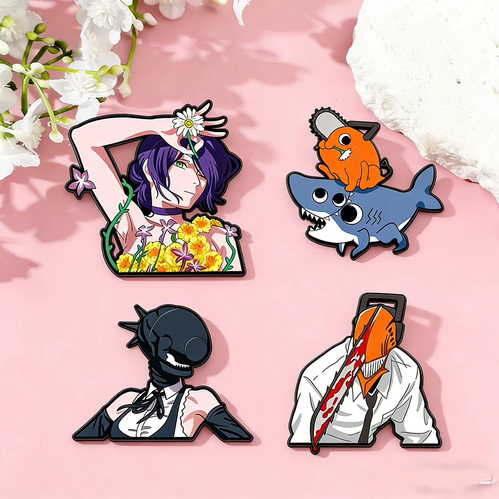 4 Stück Anime Chainsaw Man Cosplay Brosche Abzeichen Hybrid Monster Hayakawa Makima Reze Pochita Anstecknadeln Geschenk für Freunde