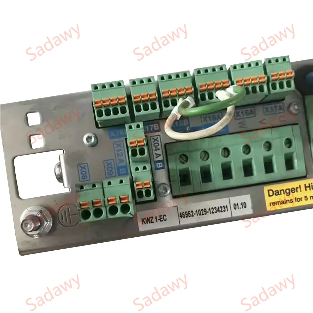 AMK AMKASYN Original KWZ1-EC D-73230 แหล่งจ่ายไฟเซอร์โวพร้อมการรับประกัน