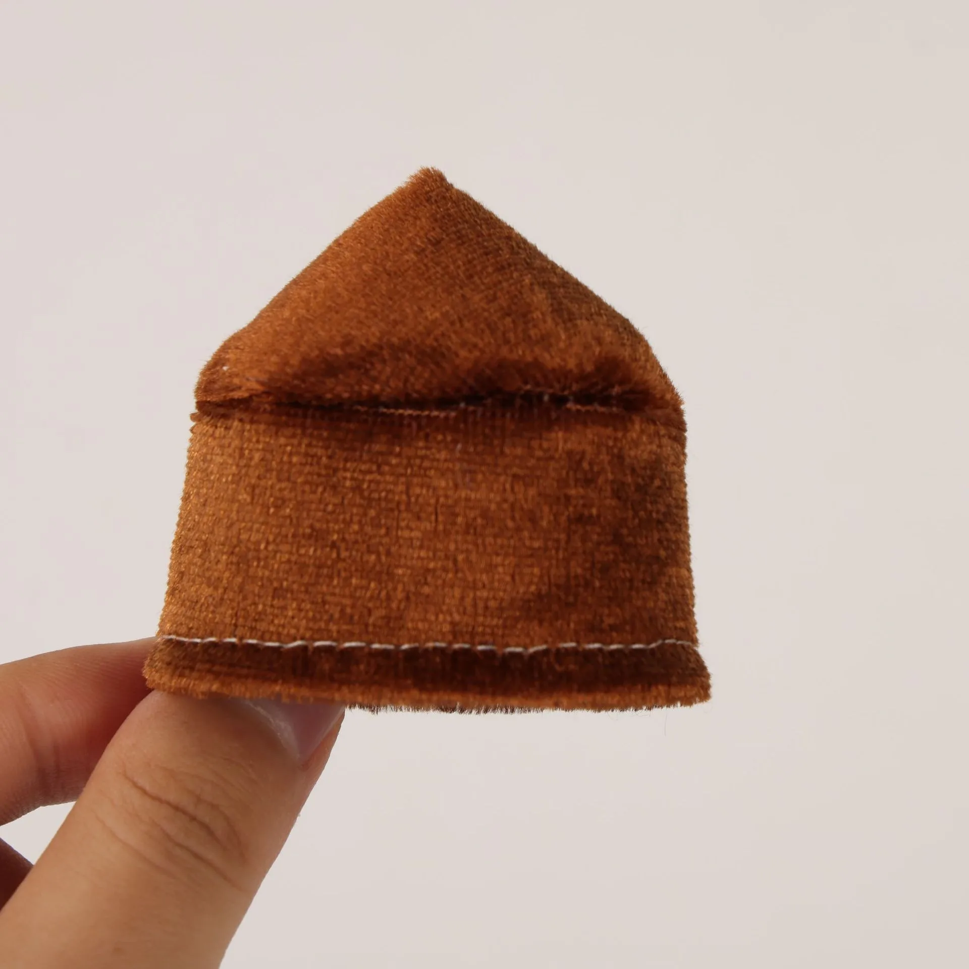 Lamb Hat Knitted Russian Middle Eastern Style Doll Hat Plush Hat Cap for 15‑17cm Plush Doll Pointed Round Top Hat Accessories
