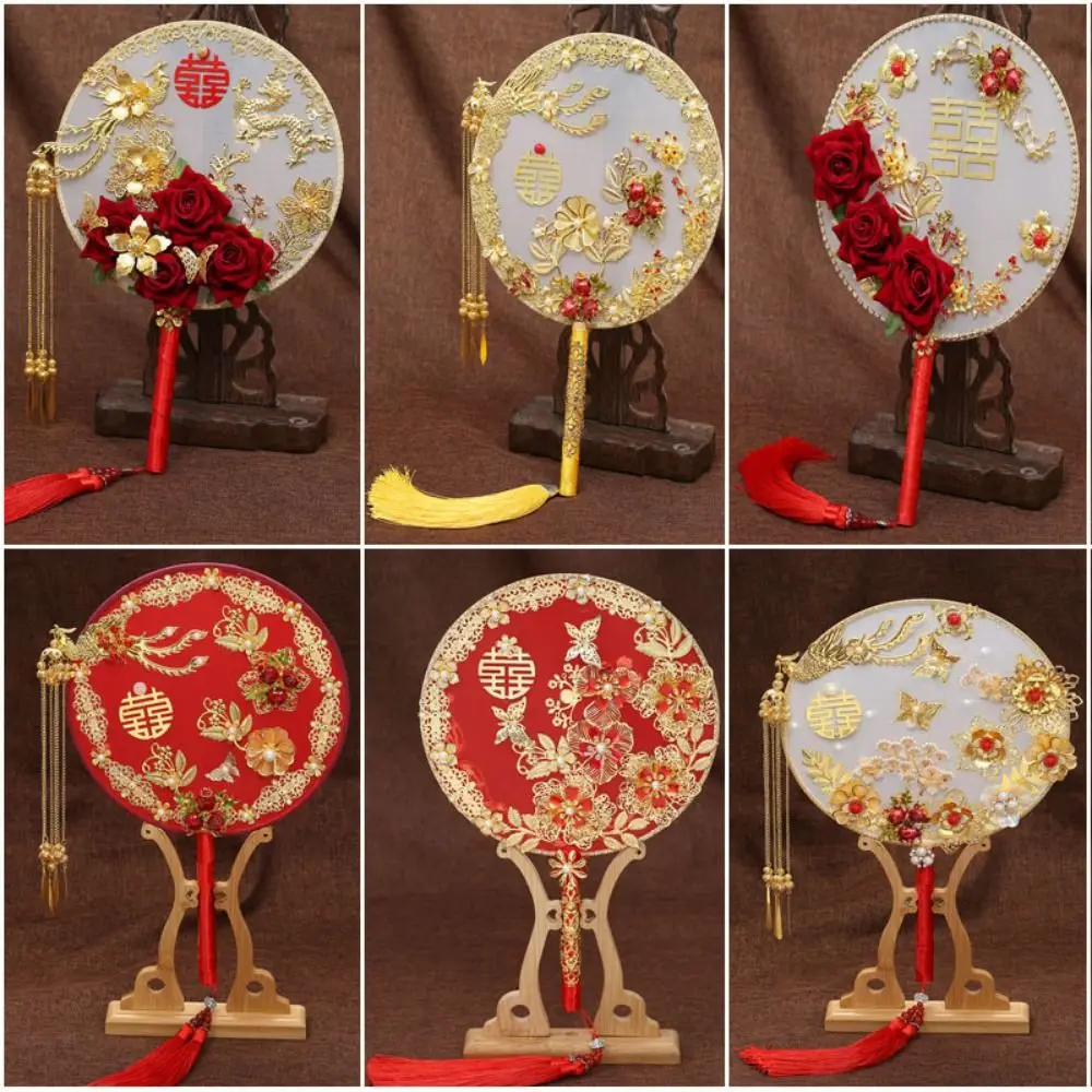 Traditional Chinese Style Bride Group Fan Vintage Flower Decorative Fan Xiuhe Fan Handmade Hanfu Fan Hanfu Show