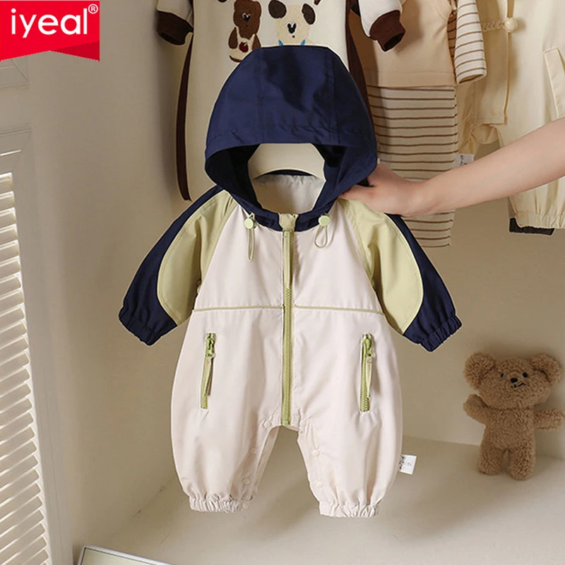 IYEAL Newborn Baby Clothes 2026 Spring New Color Blocked Baby Jumpsuit Korean Version Western Style Newborn Outdoor Wear