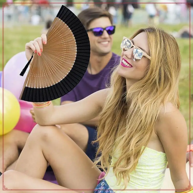 

Бамбуковые ручные складные веера. Винтажные складные веера из бамбукового шелка. Складные веера из бамбукового шелка.