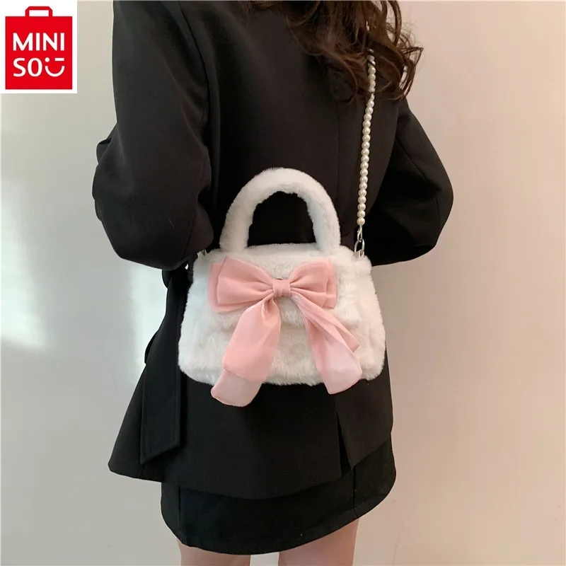 

MINISO Disney Escape Princess Cute Bow Sweet Girl Plush Bag Commuter Plush Pearl Handheld One Shoulder Crossbody Bag