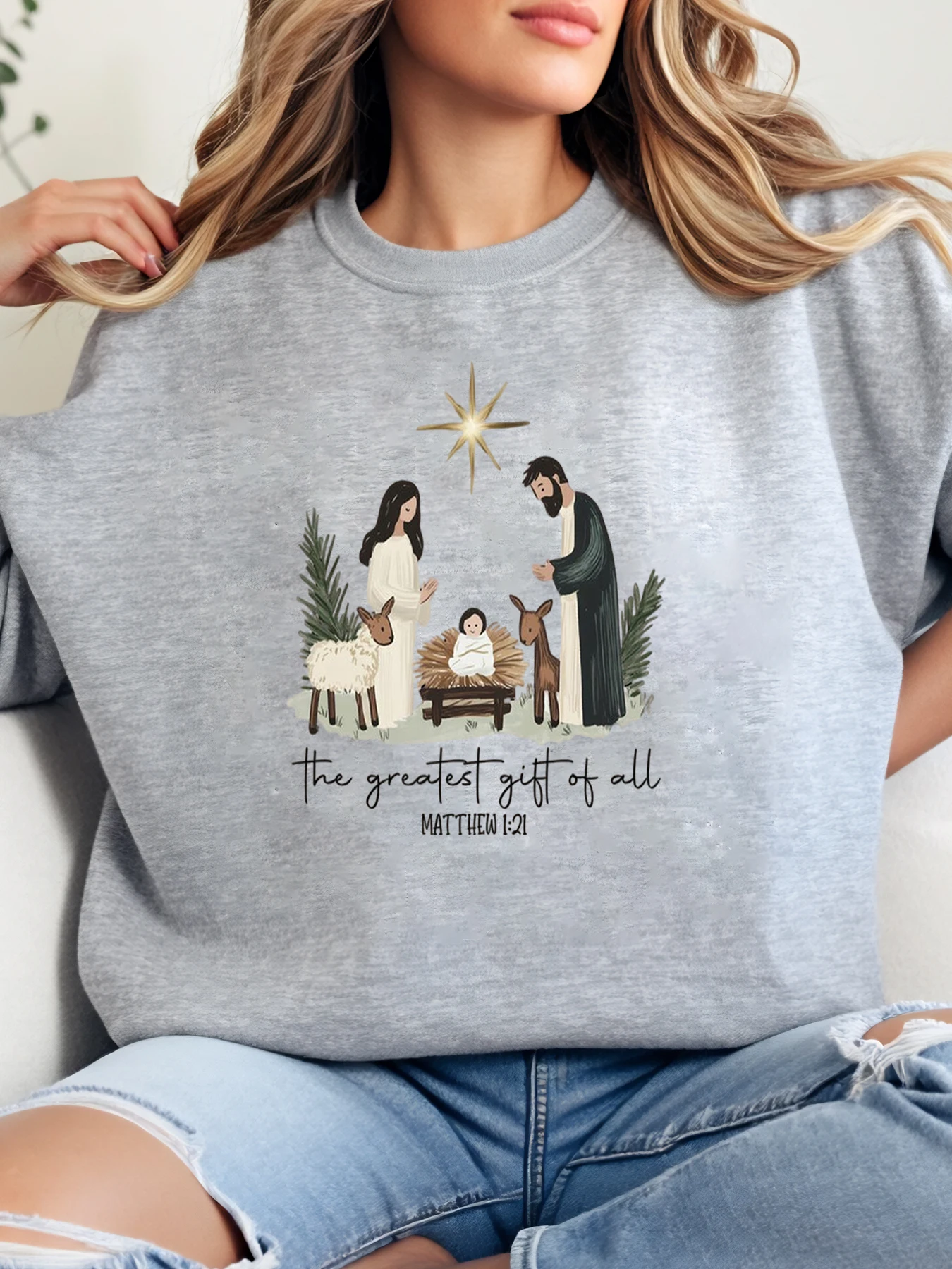 

Рождественская сцена с лучшим подарком всех текста Рождественский свитшот с круглым вырезом Женская повседневная одежда больших размеров