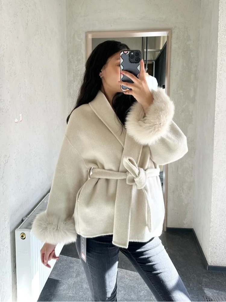 Women's Casual White Lace Up Fur Splicing Jackets New Fashion Oversized Thicken Short Woolen Coat 2025 Lady High Streetwear Chic