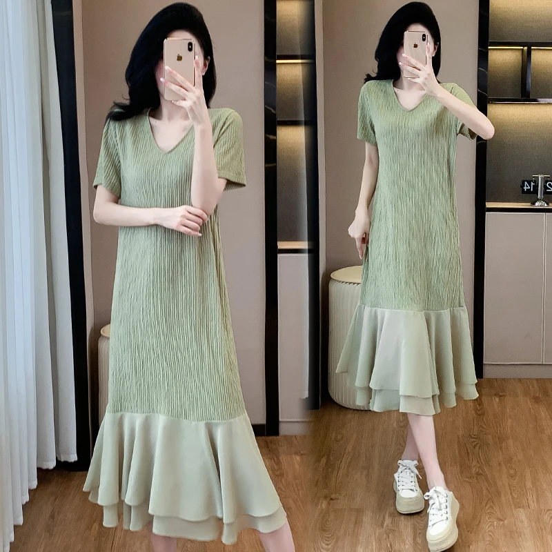 

Elegant Slimming V-Neck Summer 2026 Fashionable Chiffon Splice Fish Tail Dress Comfortable Fabric Luxury Lightweight Women's ...