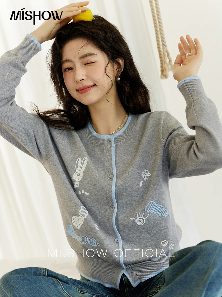 

MISHOW Women's Graffiti Embroidered Knitted Cardigan 2025 Spring Color Contrasting Round Neck Cardigan Casual Tops MXE14Z1156
