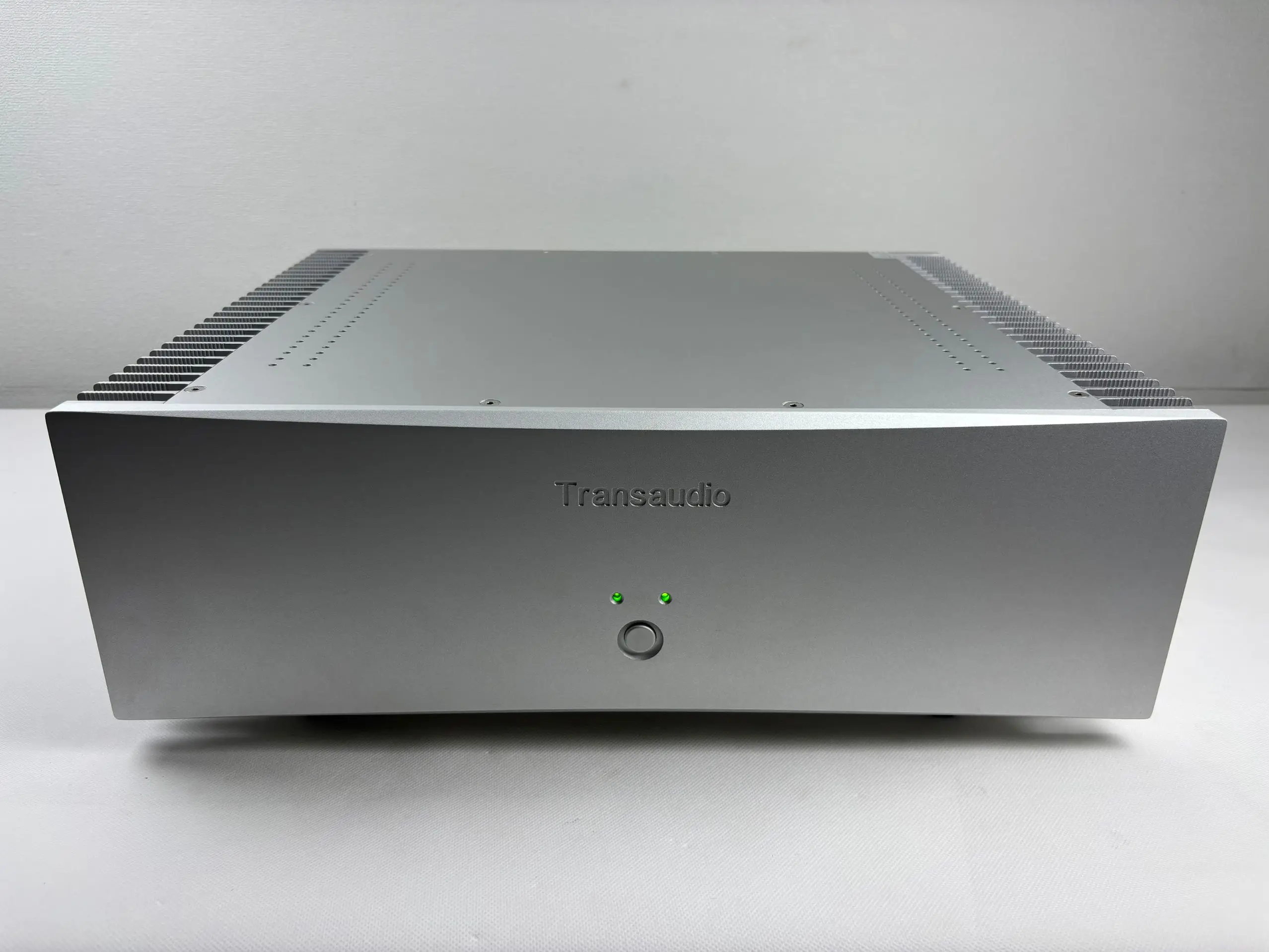 

Высококачественная схема TransAudio FM801, Hi-Fi усилитель мощности, пост-усилитель, золотая уплотнительная трубка 2N3440/5416/5200/250 Вт/8Ом.500 Вт/4Ом,250 Вт*2