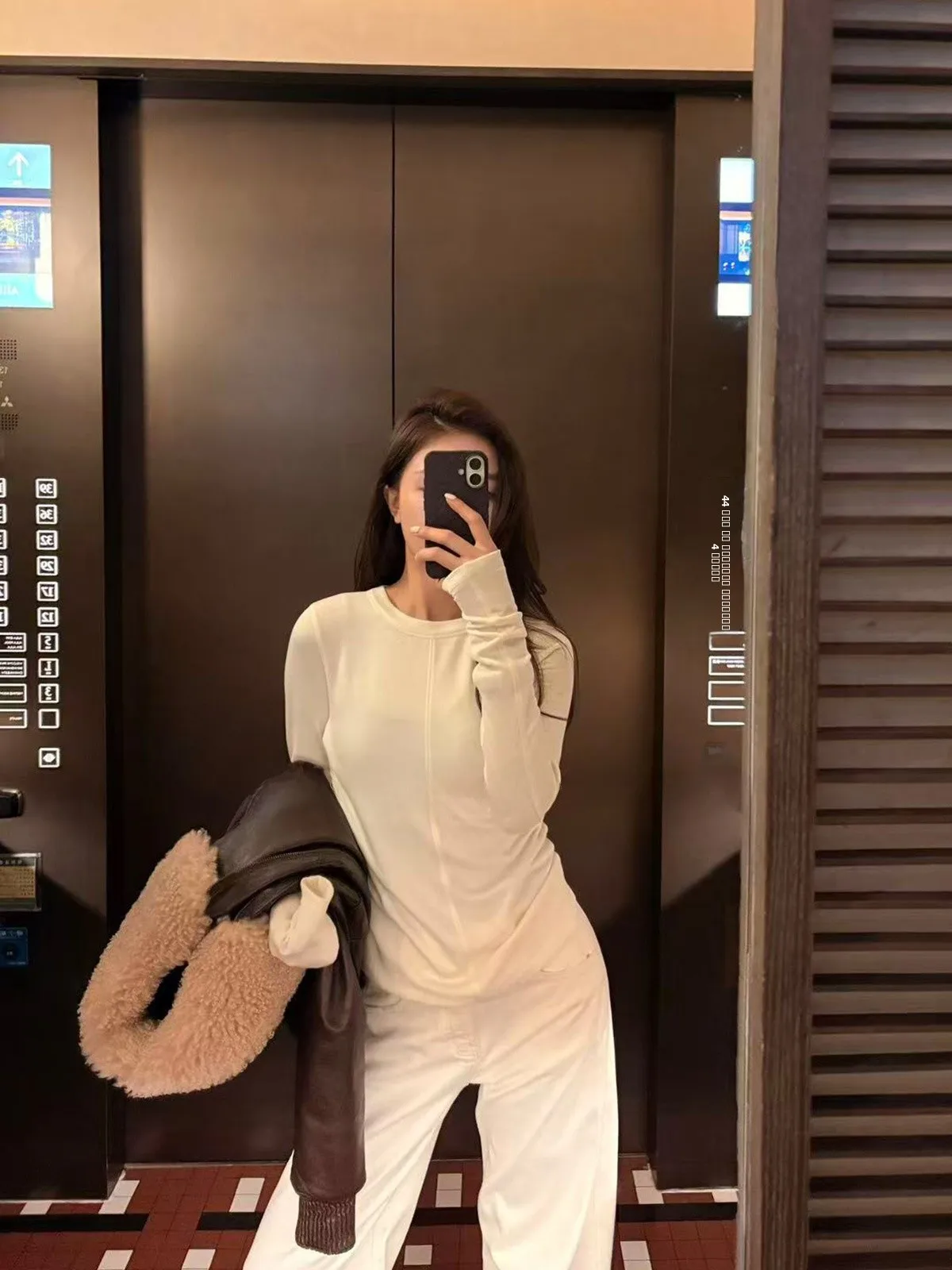 

Women's Long Sve T-irt Silk Wool Blend Comfortable Base Layer Inner Wear Casual Sle Slim Fit Daily Wear round Ne Top