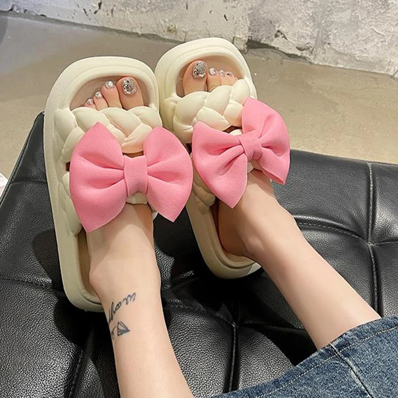 Shit-stepping Slippers For Women For Summer Outdoor Wear 2024 New Style Fashion Casual Soft Bottom Non-slip Cute Girl Shoes