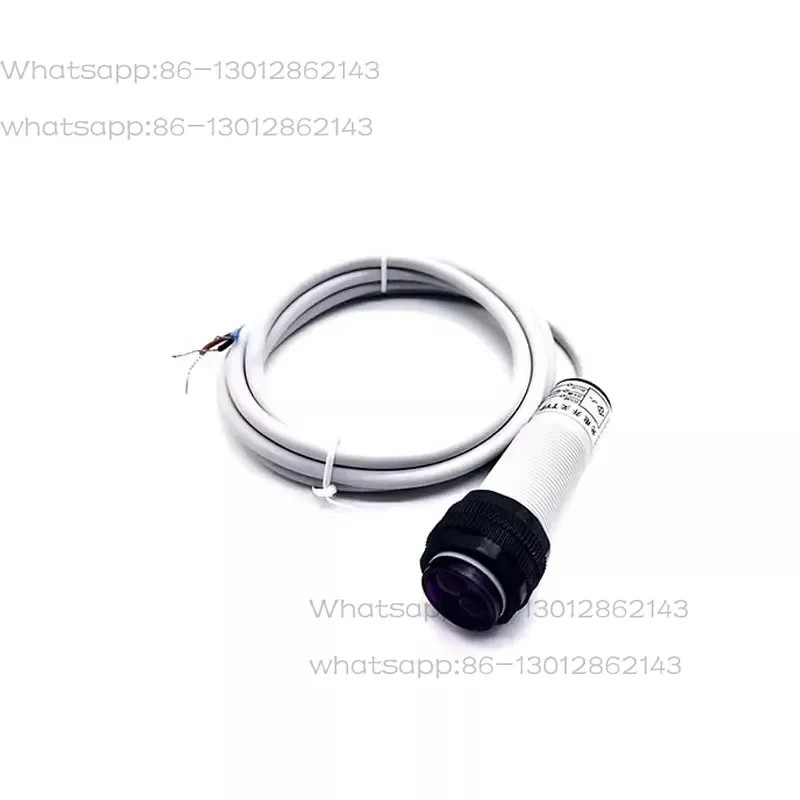 Automatic edge cleaning device, one-way valve