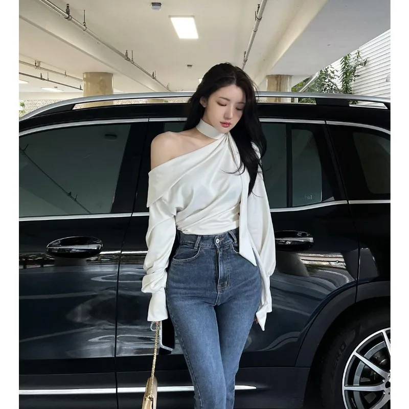 

Korean Fashion Instagram Diagonal Neck Acetate Fabric Shirt Women's Spring Hanging Neck Design High End Shirts Female Clothing