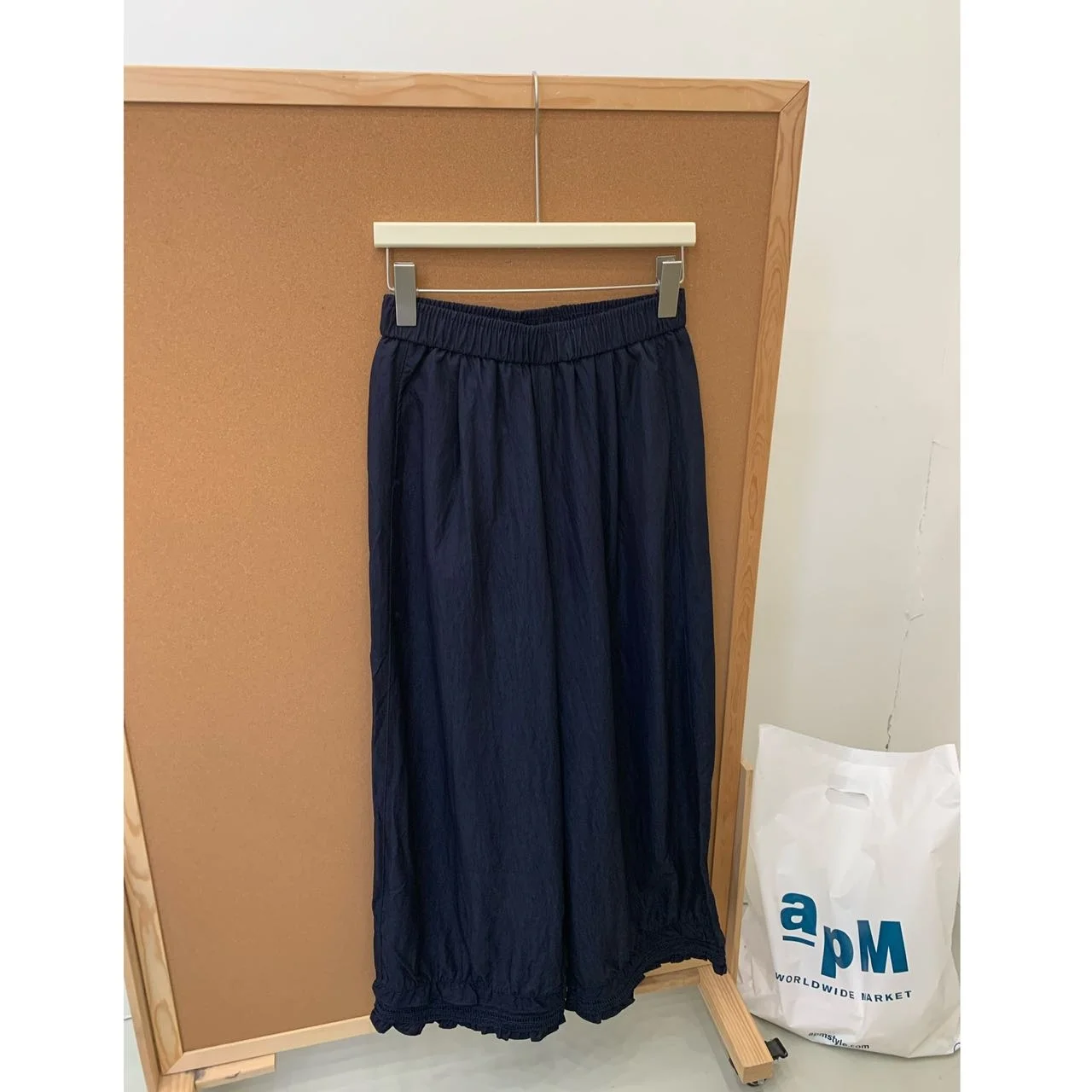 

Lazy Feel Wide Leg Jeans Women Loose Slimming Vintage Versatile Straight Nine-Piece Pants Wood Grain Design Summer 2025