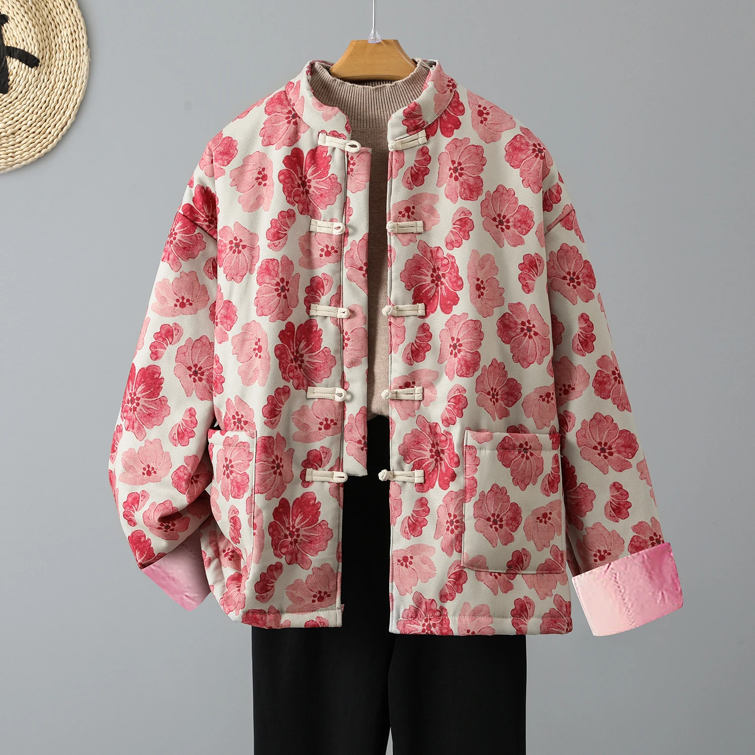 

Элитная женская хлопковая куртка в китайском стиле с эффектом омоложения, розовая, утепленная, осенне-зимняя, модная, в нежном стиле, с длинными рукавами
