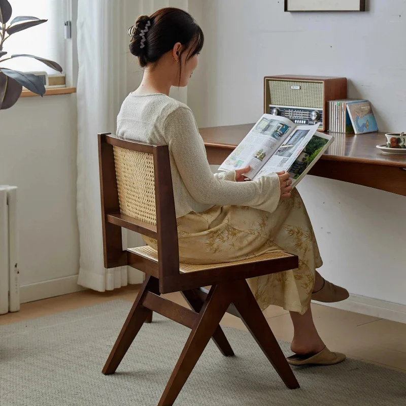 Dining Rattan Chair Antique Ergonomic Designer Interior Chair Party Wood Cofe Office Modern Silla Lujo Wabi Sabi Furniture