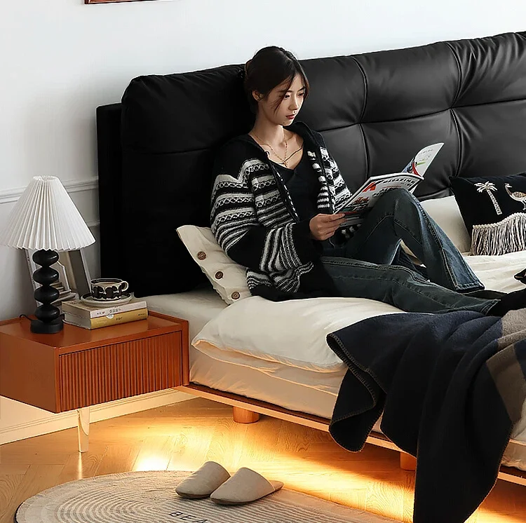 

Подвесная кровать из массива дерева в скандинавском стиле с мягкой спинкой и индукционной легкой кроватью из массива дерева, двуспальная кровать небольшого размера в главной спальне