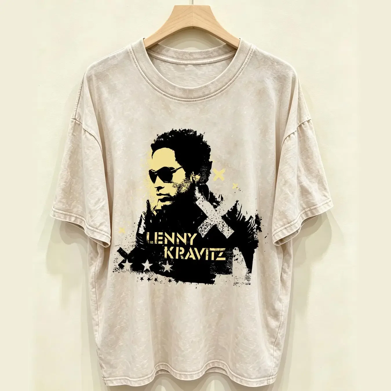 washed T Shirt LENNY KRAVITZ Red  Band Adult XL NWOT Alstyle vintage Washed Breathable Soft Top For Everyday Wear Unisex