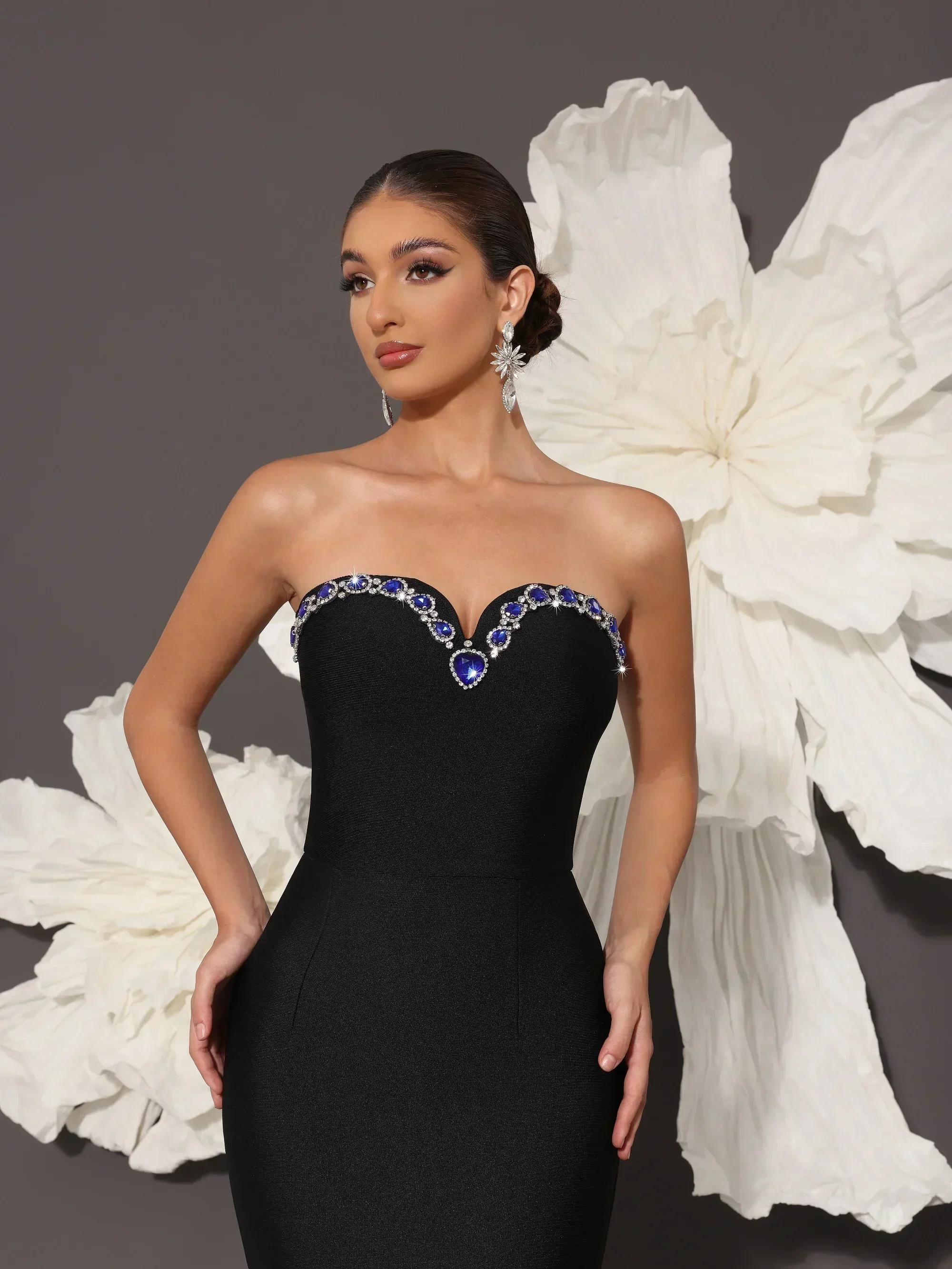 Nouvelle robe de bandage de luxe 2025 robe de bandage de strass robes de soirée luxueuses pour femmes robes de soirée pour filles robe de soirée sexy