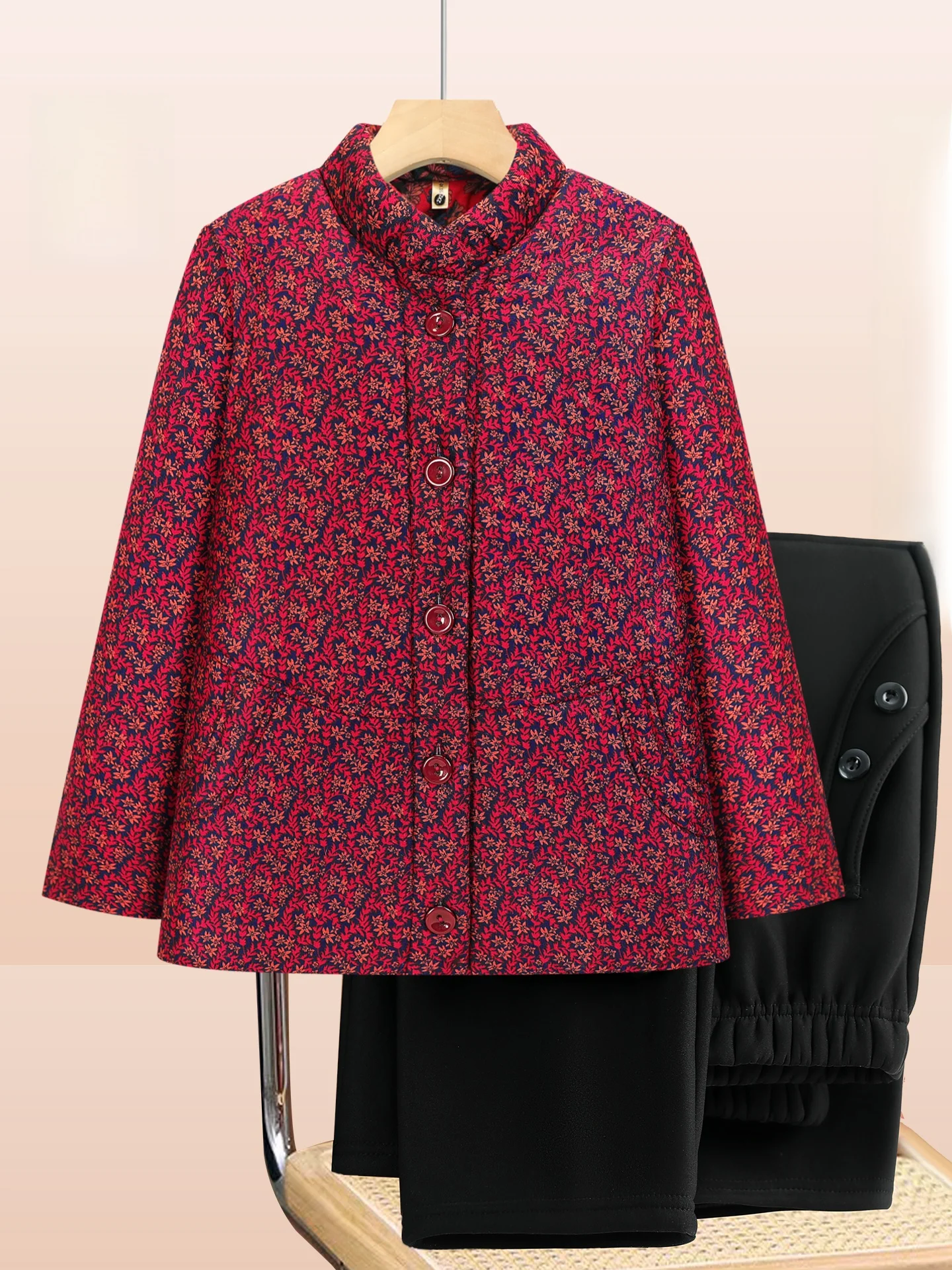 

Утепленная хлопковая куртка с цветочным принтом и воротником-стойкой на флисовой подкладке для женщин среднего и старшего возраста, модное пальто для бабушек