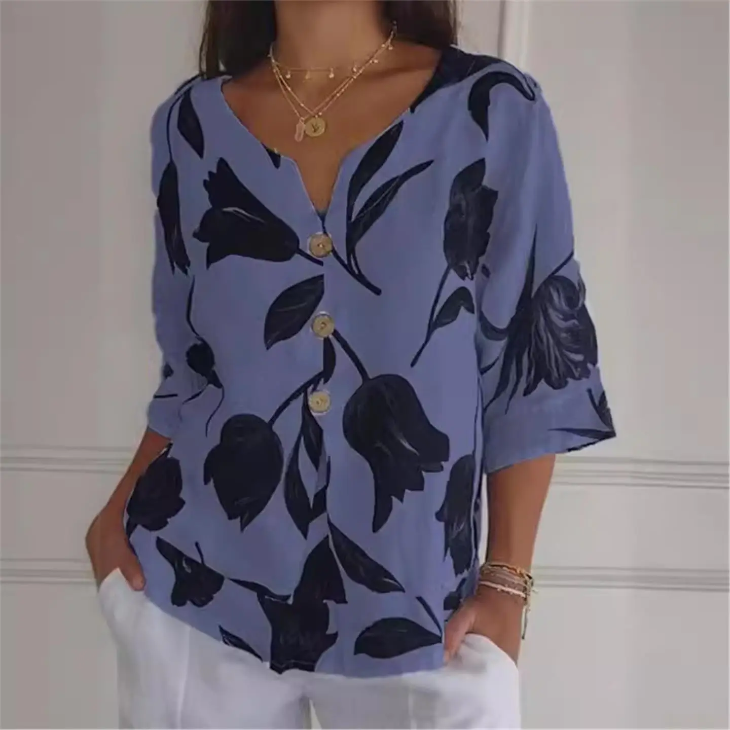 

New 2025 Printed Cotton Linen V-Ne ort Sve Overhead irt Women's Commute Sle Regular Sve Length Seven Sve